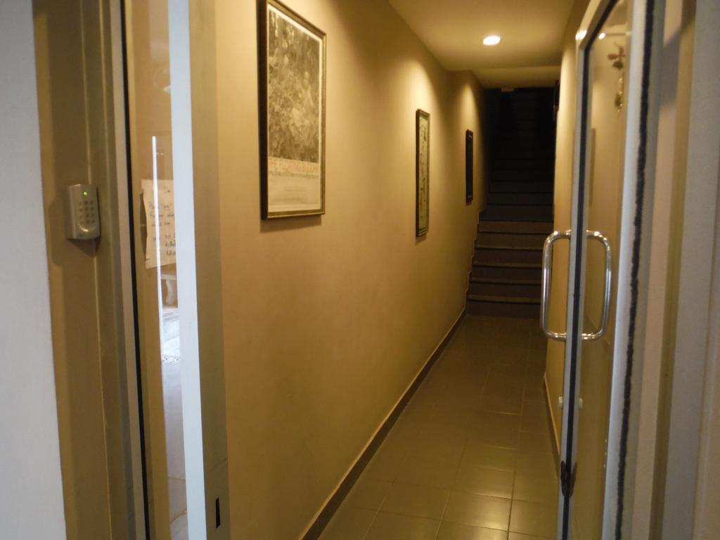 Shooters Guesthouse Паттайя Экстерьер фото